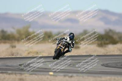 media/Dec-04-2025-Racers Edge (Thu) [[5ebc9f124d]]/3-B Group/2-Session 1 (Turn 4 Entry)/